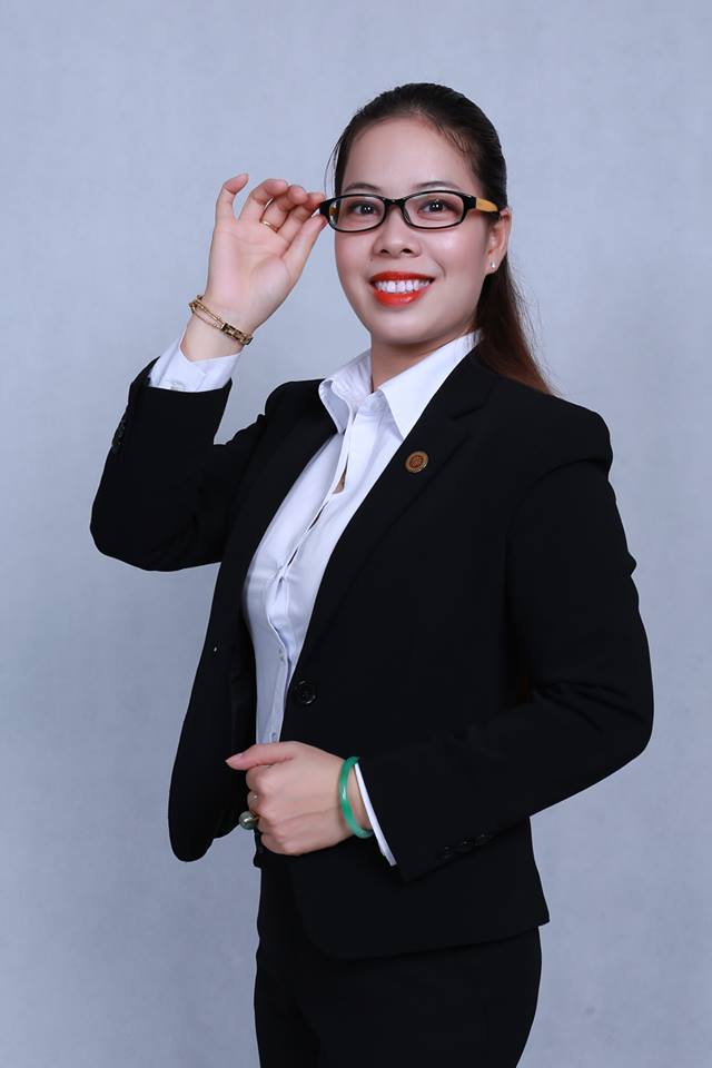 Cũng như những lúc vinh quang hạnh phúc, có những lúc tưởng chừng muốn gục ngã, bỏ cuộc nhưng với sự giúp đỡ của Công ty, những anh chị tuyến trên tuyến bạn và sự đồng hành của những người tuyến dưới đã tiếp thêm sức mạnh để tôi vững bước trên con đường sự nghiệp