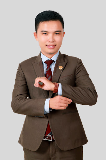 Để có được mạng lưới tôi đã phải đi mời từng người bạn rồi trải qua những lần bị đả kích, nhưng tôi biết được một điều sự nghiệp này mang lại cho tôi nhiều giá trị khi thành công
