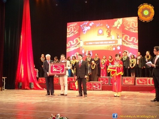 Gặp mặt doanh nhân ba miền và chương trình Gala “Doanh nhân ba miền chào Xuân mới”