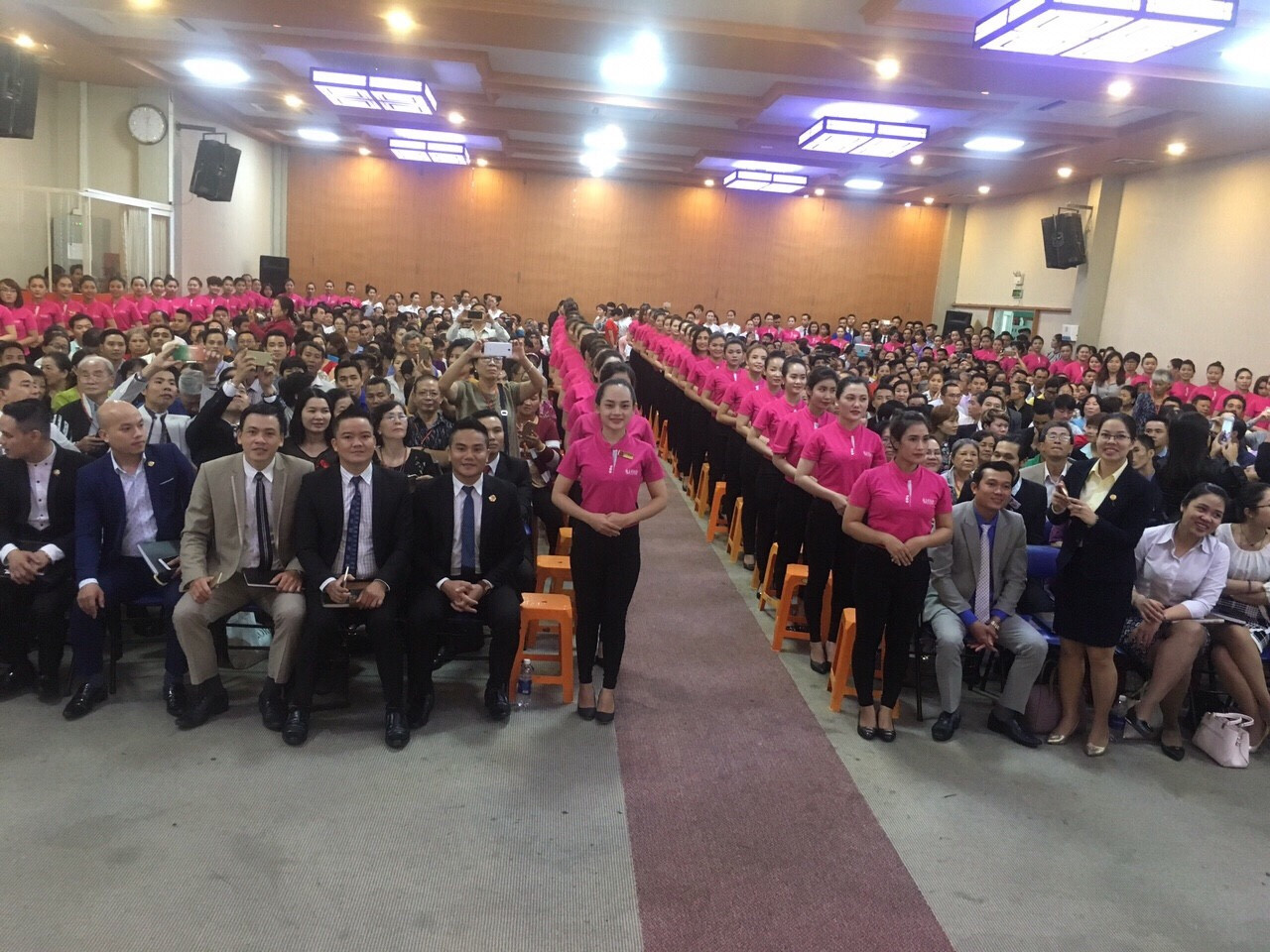 CVKD hào hứng tham gia buổi đại hội khách hàng của Thiên Ngọc Minh Uy